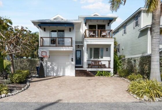 A4638169 110 46th Street